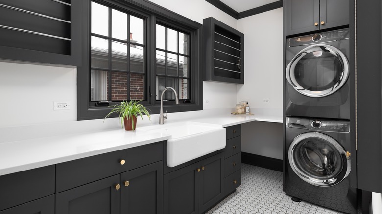 black stackable washer and dryer