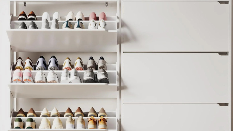 The FANRAL 3 Flip Drawer Shoe Storage Cabinet with open with shoes and closed