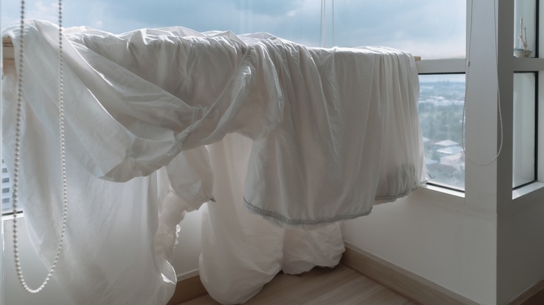 Sheets cramped into a small space