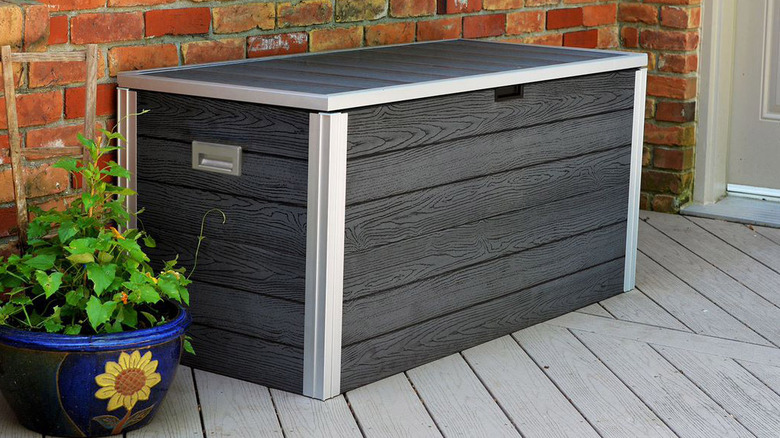 Vita Urbana deck box