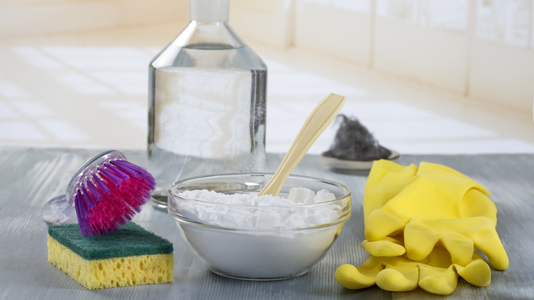 Baking soda with cleaning products