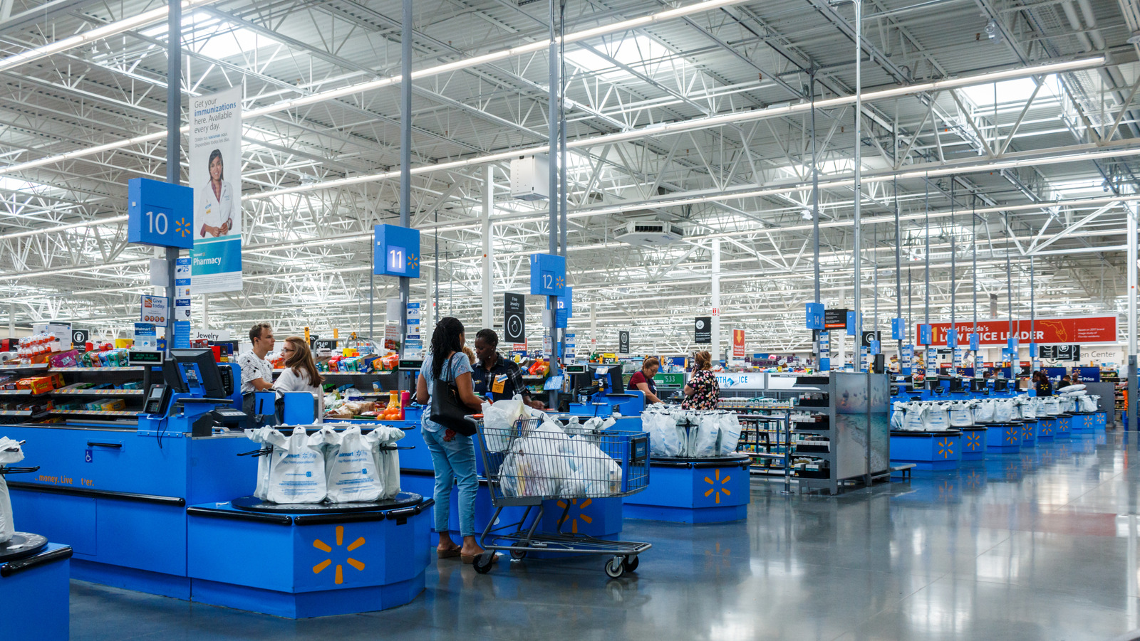 The Least Expensive Home Decor Item At Walmart With The Best Reviews