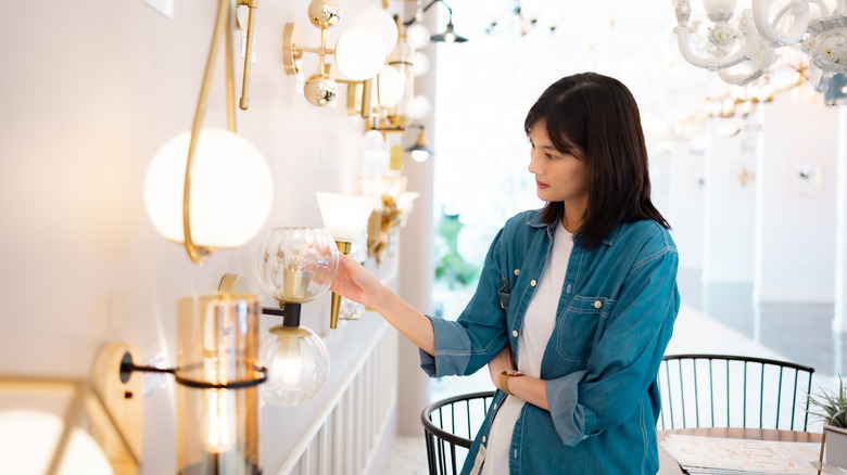 woman shopping for lights