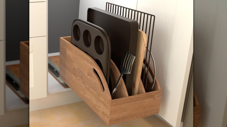 DINDON tray divider pulled out of cabinet