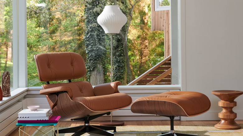 Relaxing chair next to bubble floor lamp