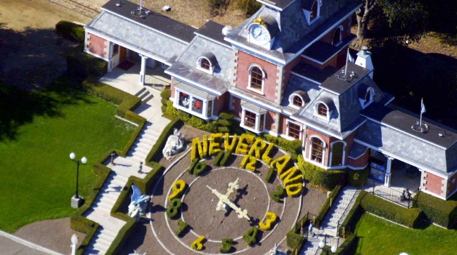 Michael Jackson Neverland Bedroom macwan-bhavna-on-twitter-rt-jamster83-let-s-not-forget-wade-robson