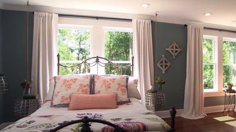 floating nightstands
