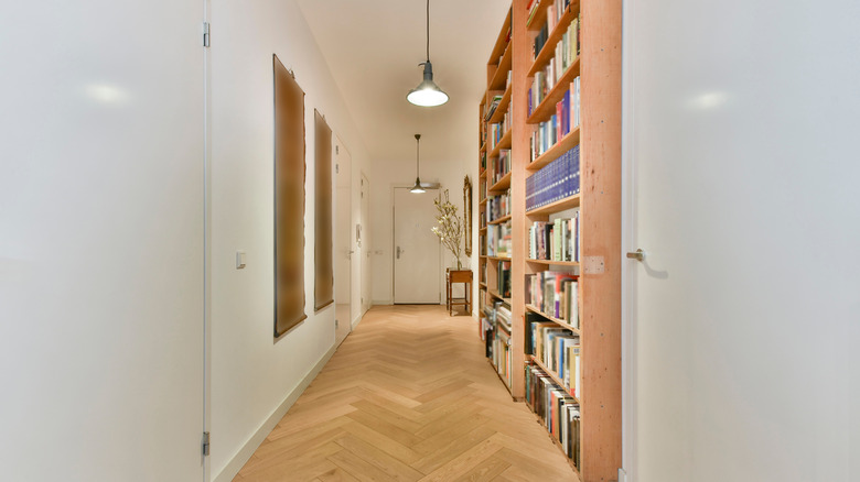 Hallway with bookshelves 