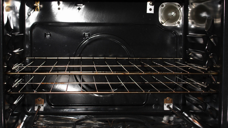 clean oven