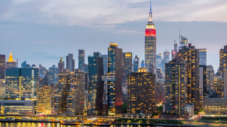 Midtown Manhattan skyline