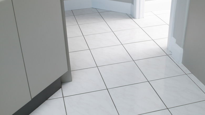 White porcelain tiles in a kitchen