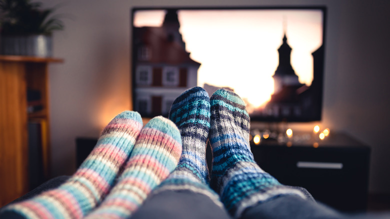 couple watching TV 