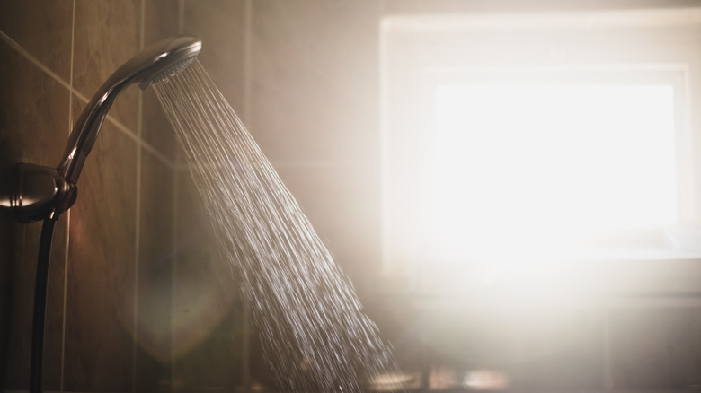 Running shower with window