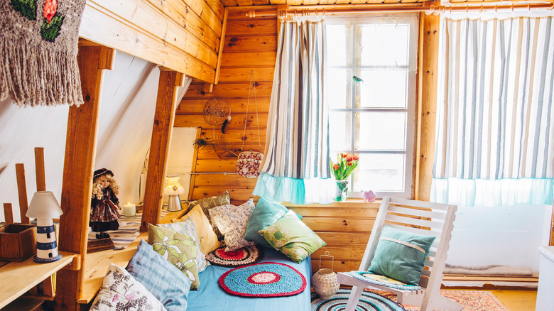 maximalist home interior