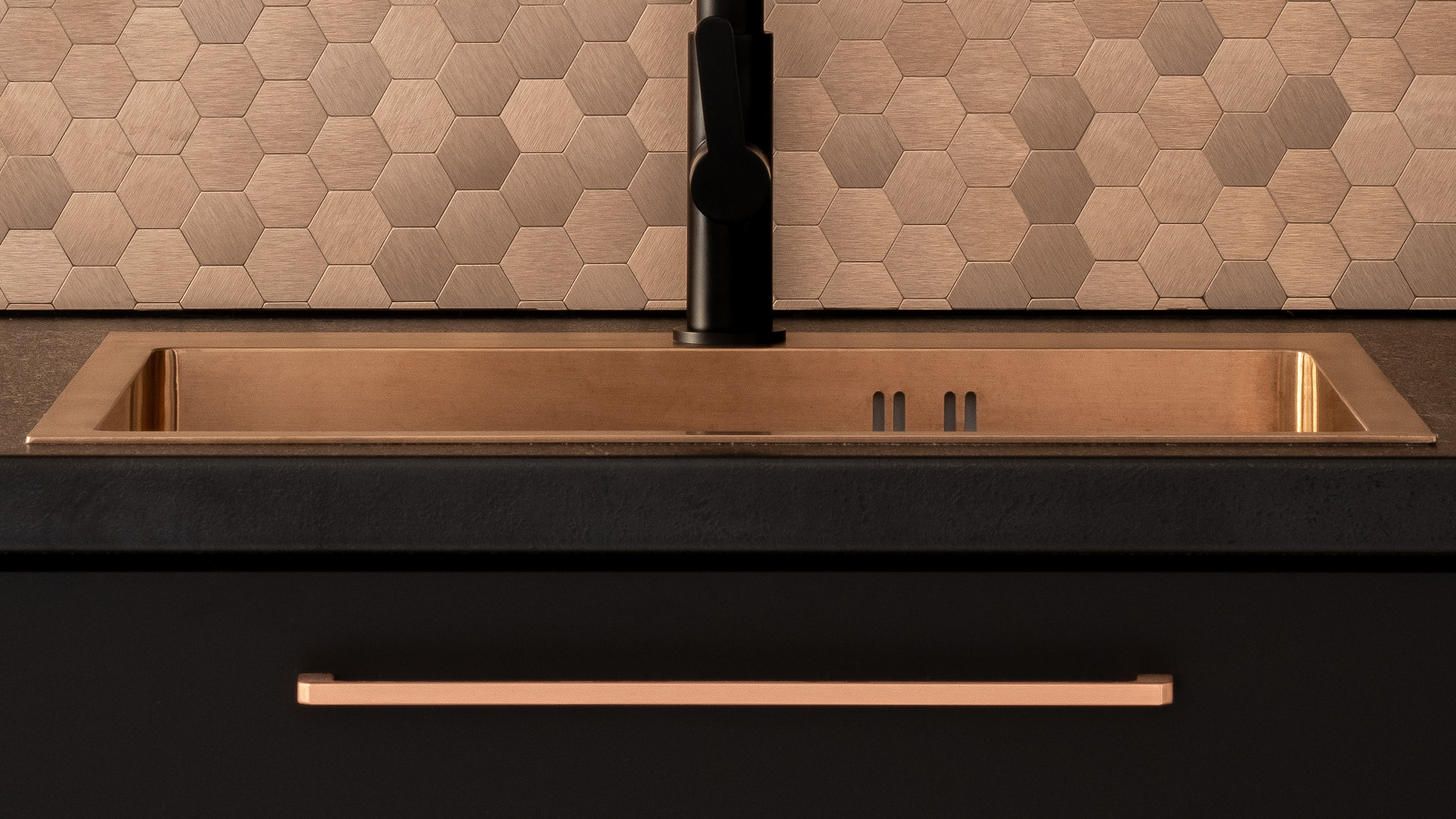 The Pros And Cons Of Installing A Copper Sink In Your Kitchen