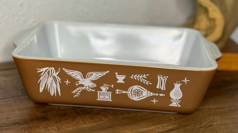 Rare white-on-brown Early American Pyrex casserole dish