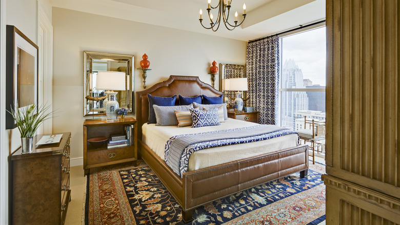 The Refined Decor Trend In 2026 That Makes Your Bedroom Sparkle