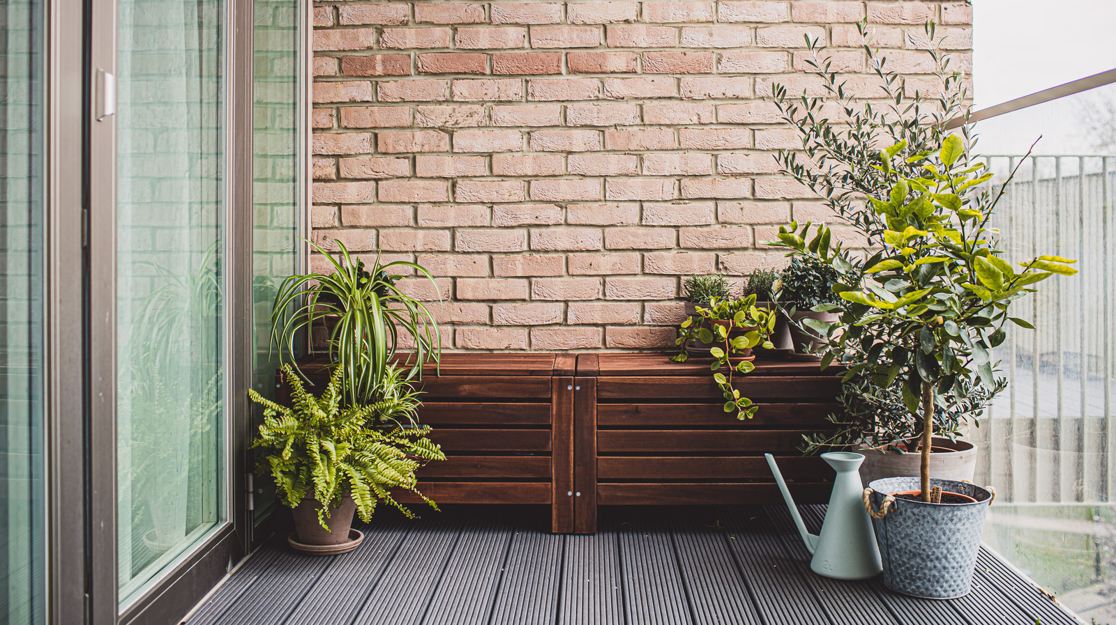 The Right Way To Paint Brick Walls