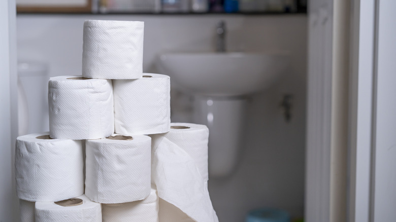 toilet paper pyramid in bathroom