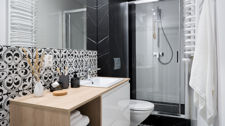 Stylish, small bathroom and shower