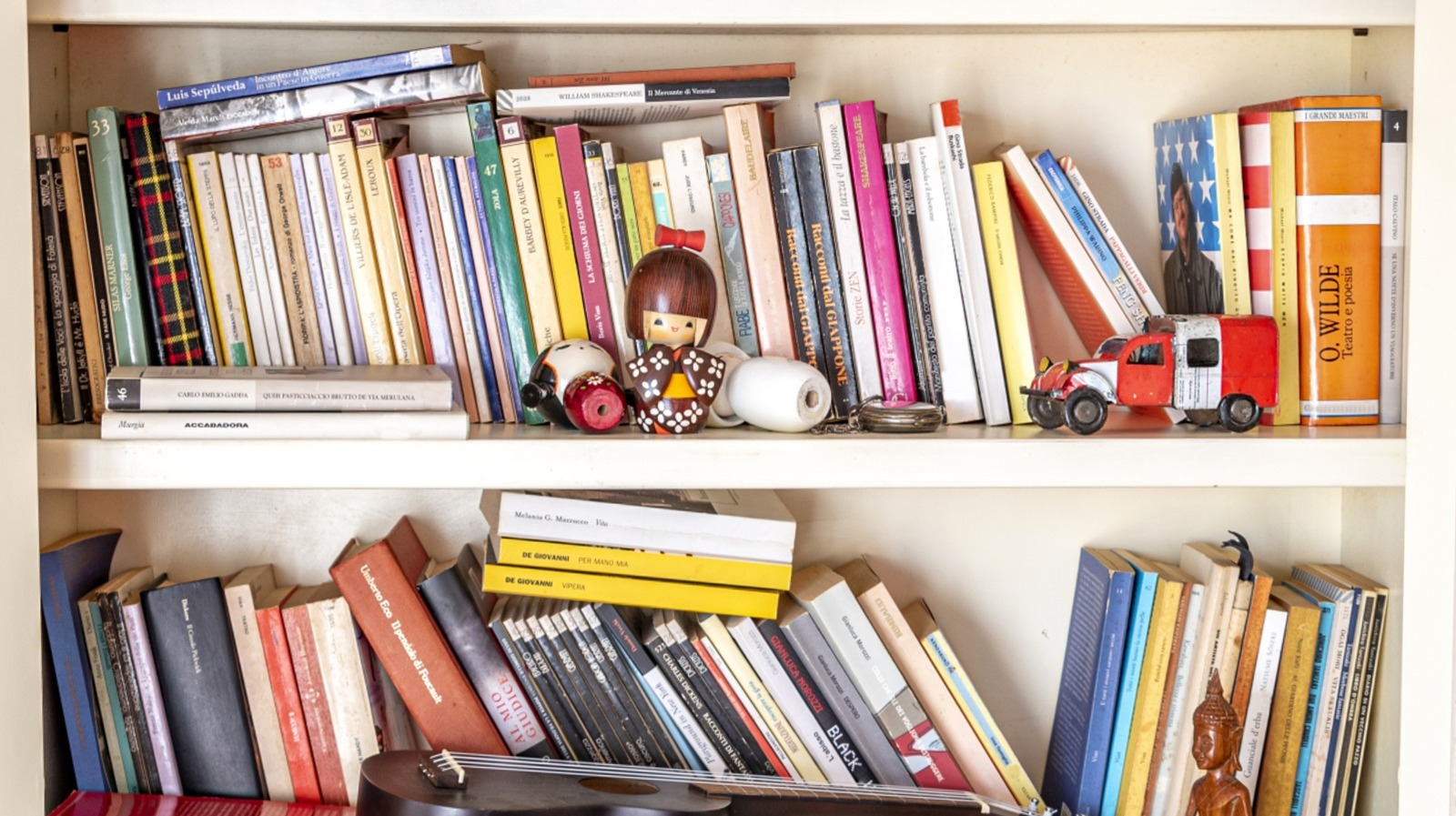 The Simple IKEA Hack To Make Your BESTA Bookcase Look Instantly Decluttered
