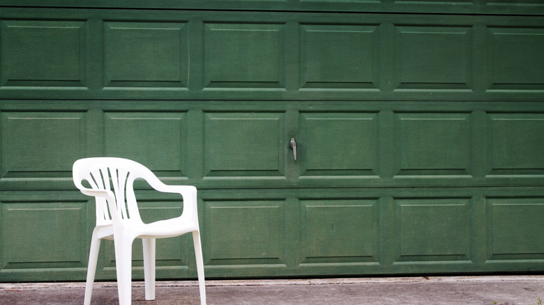 green garage door