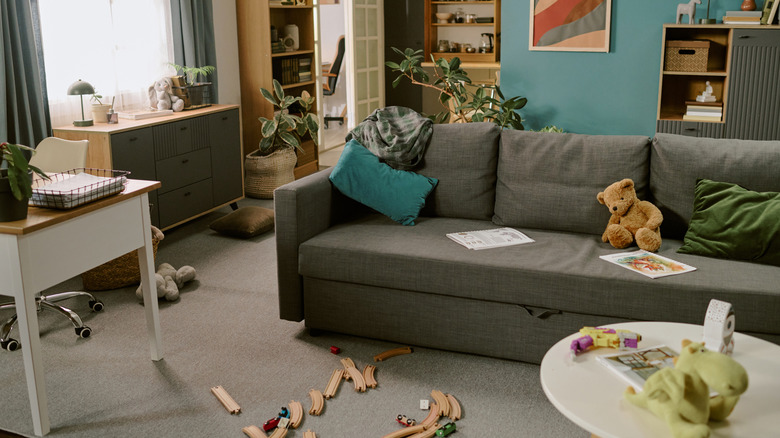 messy modern living room