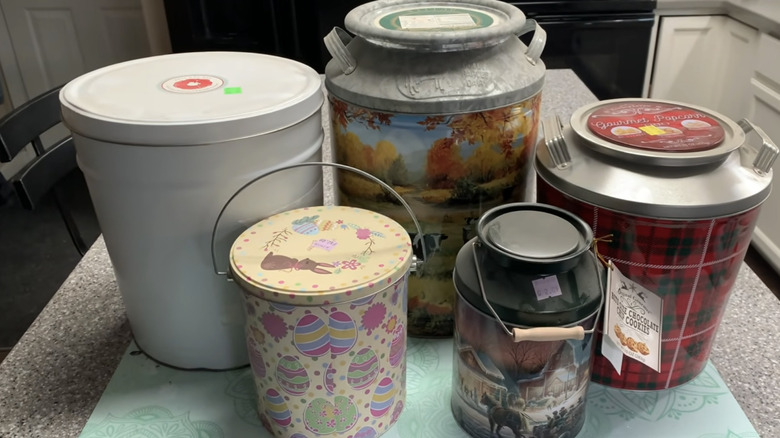 variety of popcorn tins