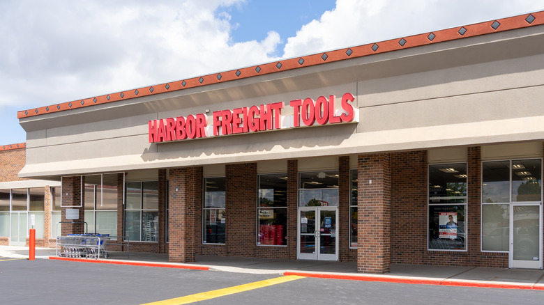 The exterior of a Harbor Freight Tools store