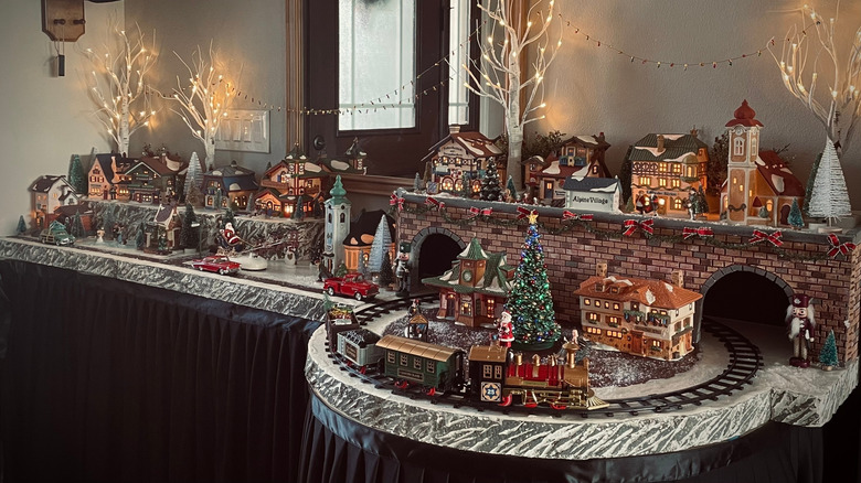 Department 56 Christmas village
