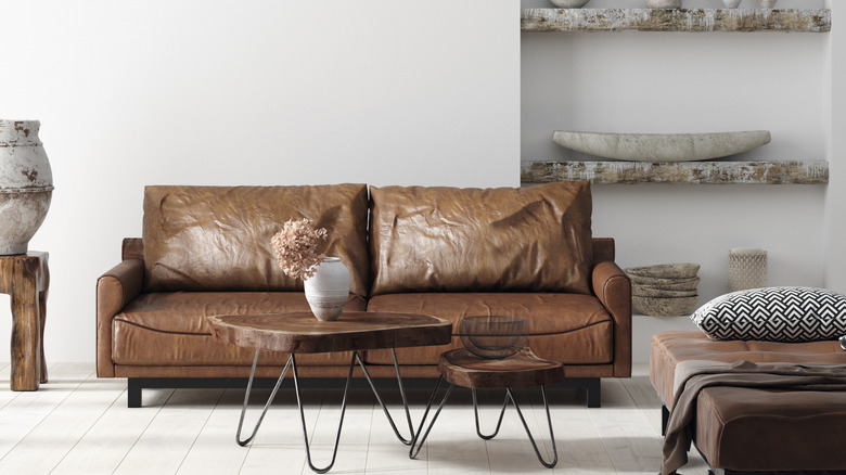 The Trenst Ways To Style A Brown Sofa