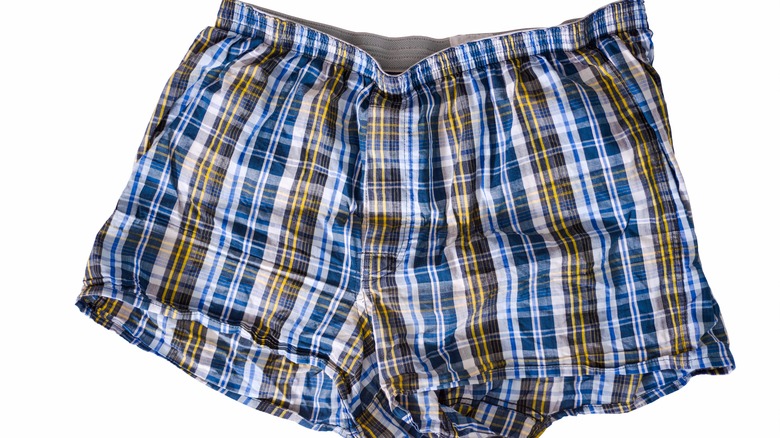 plaid boxer shorts