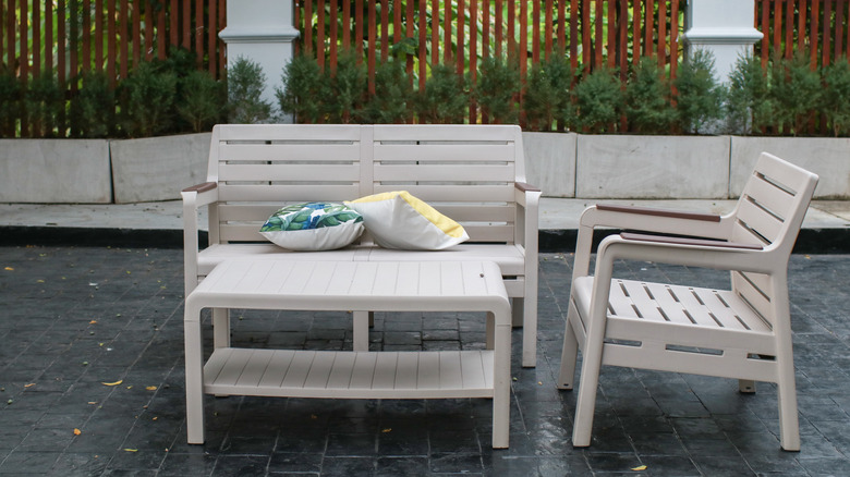 set of plastic patio furniture