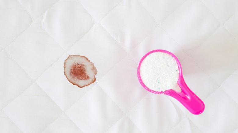 blood stained mattress and powder