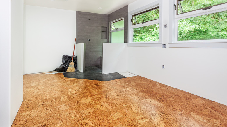 Empty room with cork flooring
