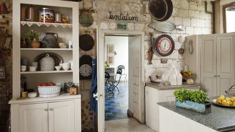 Kitchen with lots of decor