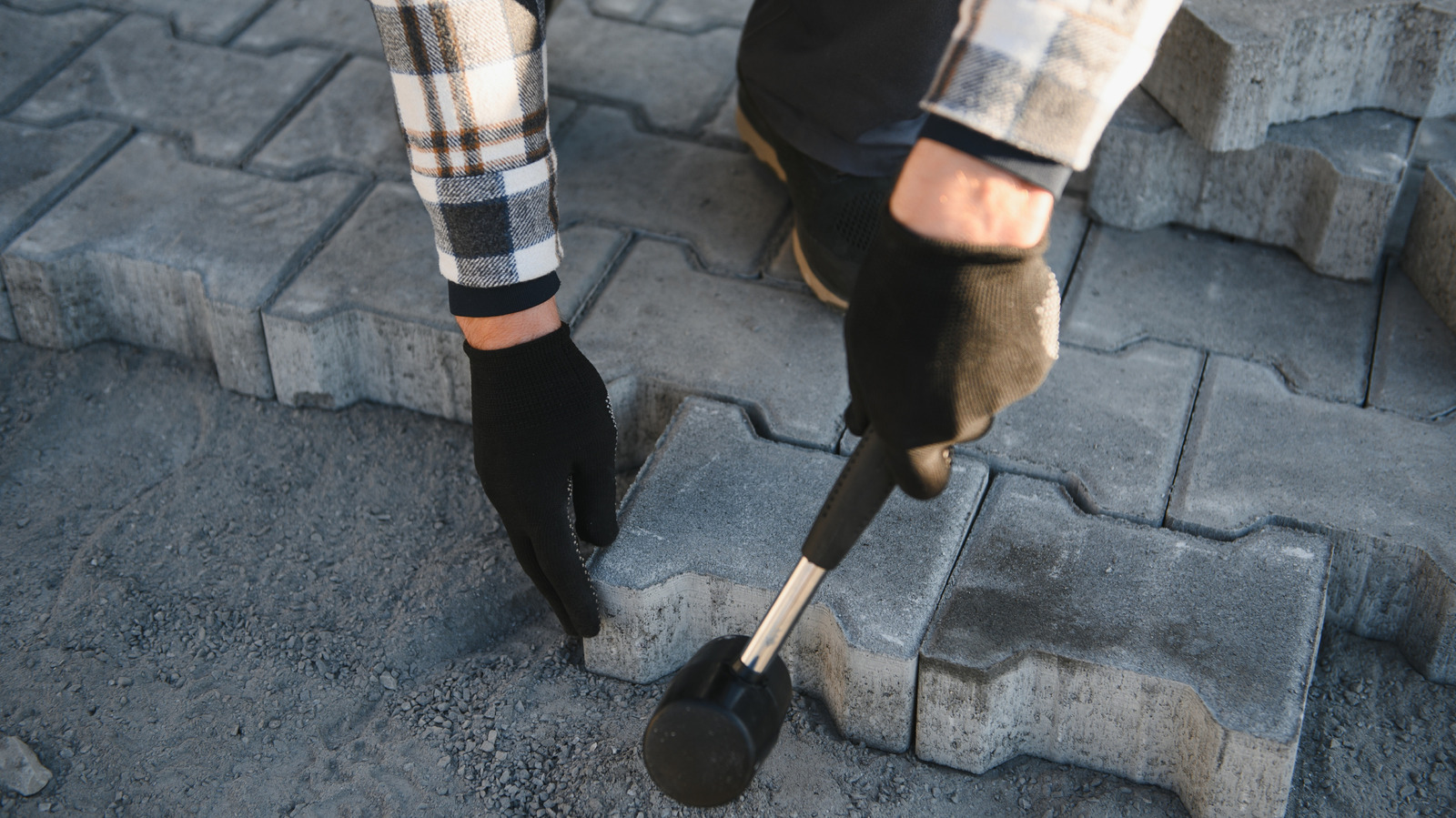 The Unsuspecting Place To Get Budget-Friendly Patio Pavers For Your ...
