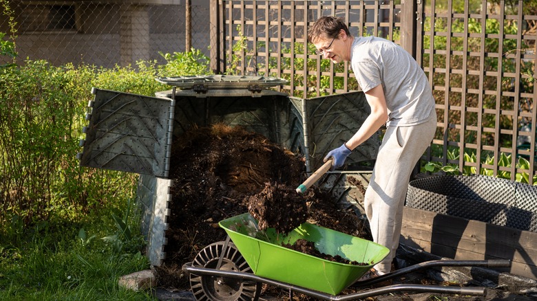 garden composting