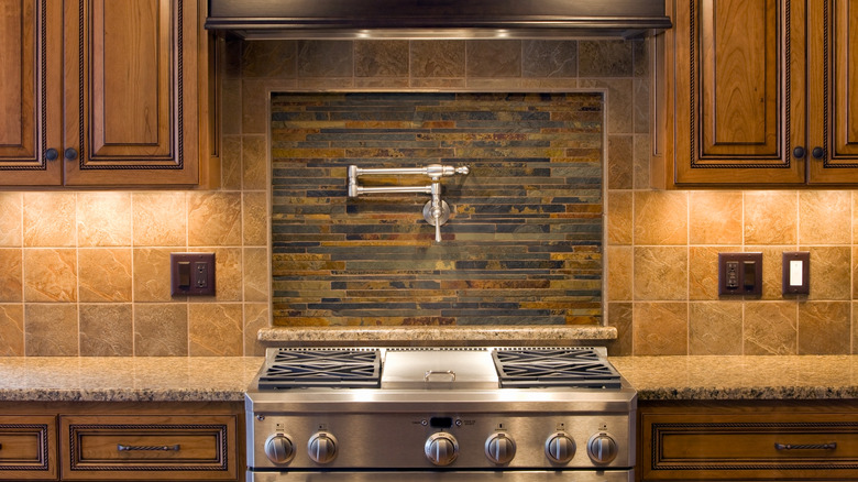 stone kitchen backsplash