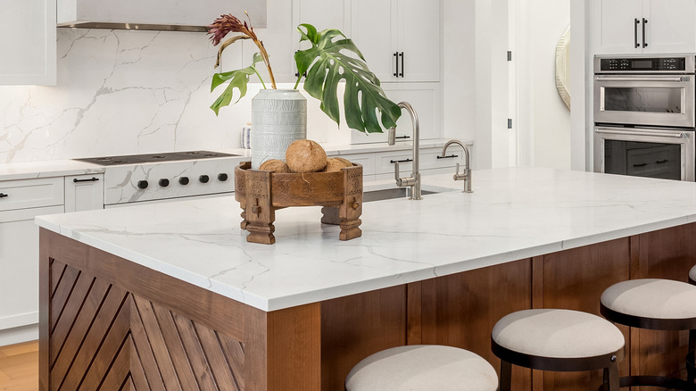 Straight edge countertop