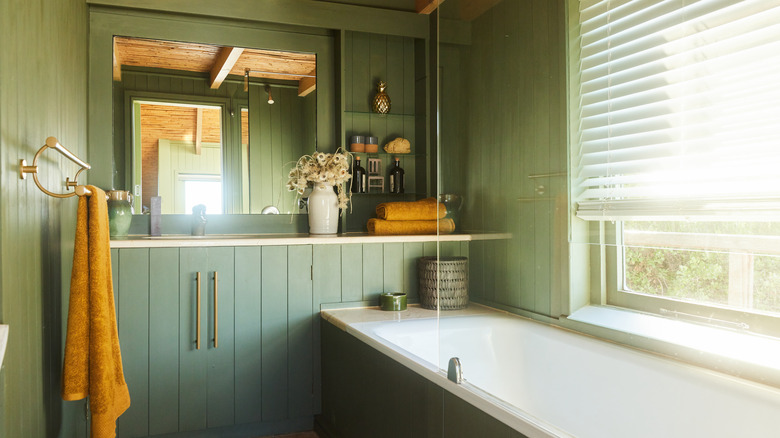 Green bathroom cabinets