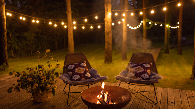 String lights hanging around backyard