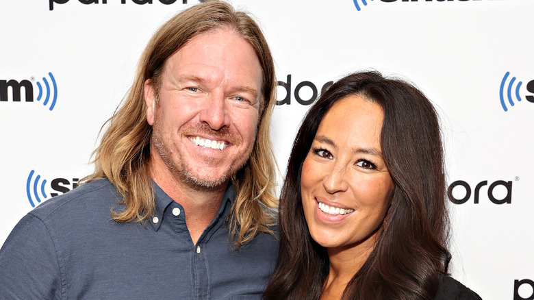chip and joanna gaines red carpet