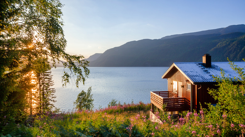 lake house near mountains