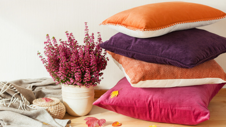 Pile of pillows 