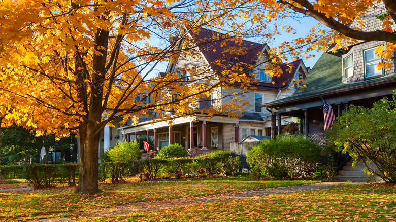 house in the fall