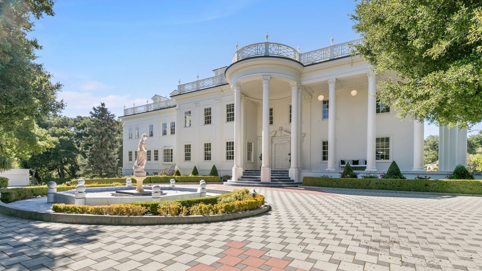 This 25 Million Cali Home Was Inspired By The White House