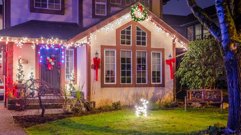 home decorated with simple holiday decor
