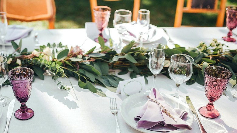 Eucalyptus centerpiece garland