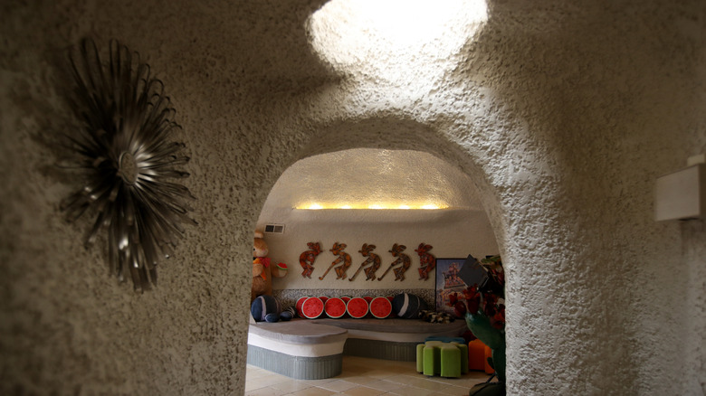 Flintstones-inspired home